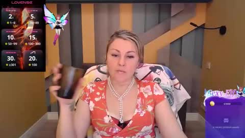 Snapshot of candylons chatting on January 2026 06:28:02 AM CandyLons online show from January 2026 06:28:02 AM