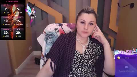 Snapshot of candylons chatting on February 2026 03:15:01 AM CandyLons online show from February 2026 03:15:01 AM