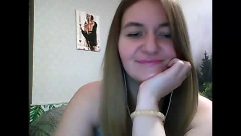 Snapshot of candyolime chatting on March 2025 12:38:01 AM Daisy online show from March 2025 12:38:01 AM