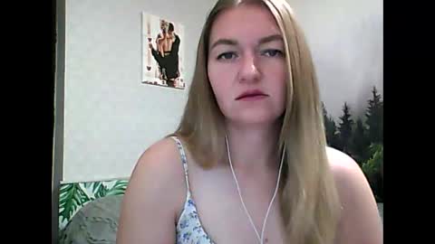 Snapshot of candyolime chatting on September 2025 09:31:02 PM Daisy online show from September 2025 09:31:02 PM