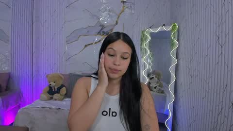 CANDYY online show from April 2026 06:49:02 PM