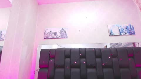 Snapshot of canela_osadaa_ chatting on February 2025 11:55:01 AM Aura online show from February 2025 11:55:01 AM