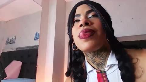 Snapshot of canela_osadaa_ chatting on February 2025 12:03:02 PM Aura online show from February 2025 12:03:02 PM