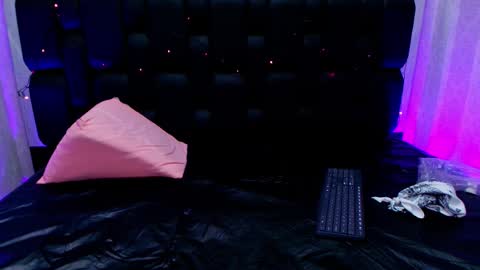 Snapshot of canela_osadaa_ chatting on March 2025 11:58:02 AM Aura online show from March 2025 11:58:02 AM