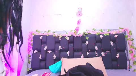 Snapshot of canela_osadaa_ chatting on September 2025 11:56:01 AM Aura online show from September 2025 11:56:01 AM