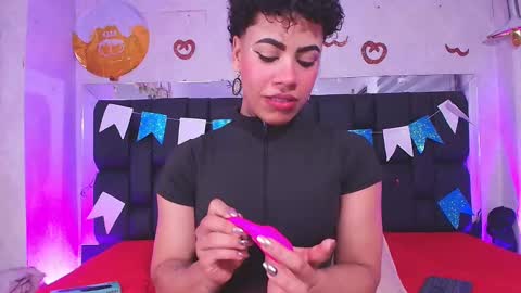 Snapshot of canela_osadaa_ chatting on September 2025 11:58:01 AM Aura online show from September 2025 11:58:01 AM