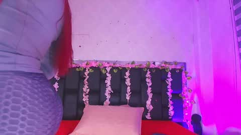 Snapshot of canela_osadaa_ chatting on October 2025 12:02:01 PM Aura online show from October 2025 12:02:01 PM