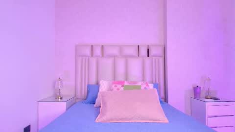 Snapshot of canela_osadaa_ chatting on November 2025 11:53:02 AM Aura online show from November 2025 11:53:02 AM