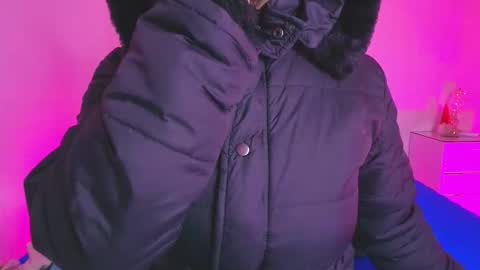 Snapshot of canela_osadaa_ chatting on November 2025 11:53:02 AM Aura online show from November 2025 11:53:02 AM