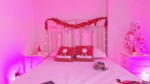 Snapshot of canela_osadaa_ chatting on November 2025 11:54:02 AM Aura online show from November 2025 11:54:02 AM