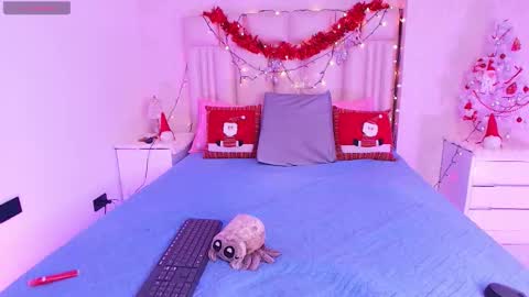 Snapshot of canela_osadaa_ chatting on December 2025 11:59:01 AM Aura online show from December 2025 11:59:01 AM