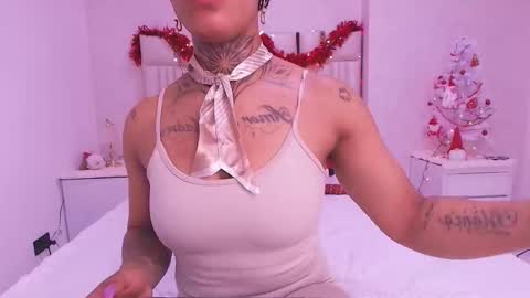Snapshot of canela_osadaa_ chatting on December 2025 11:52:02 AM Aura online show from December 2025 11:52:02 AM
