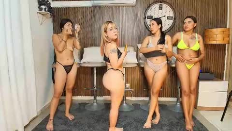 Sara online show from November 2025 11:33:02 AM