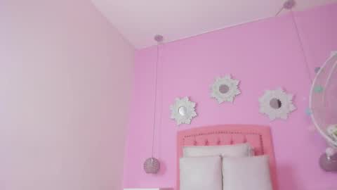 cannelasmith online show from November 2025 01:56:02 PM