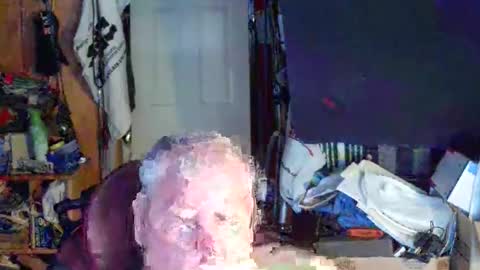 canoelicker69 online show from September 2025 04:45:01 PM