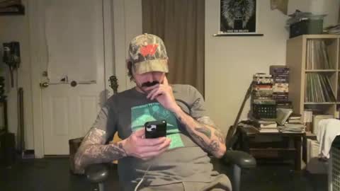 Snapshot of cantleavethehouse chatting on February 2025 07:15:01 AM cantleavethehouse online show from February 2025 07:15:01 AM