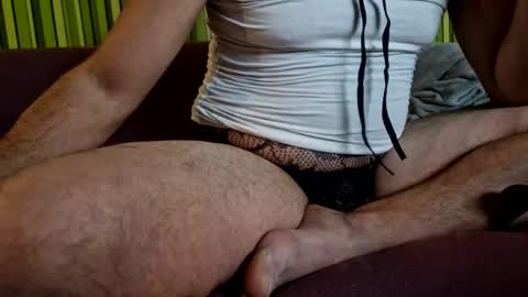 capoo24 online show from November 2025 10:10:02 PM