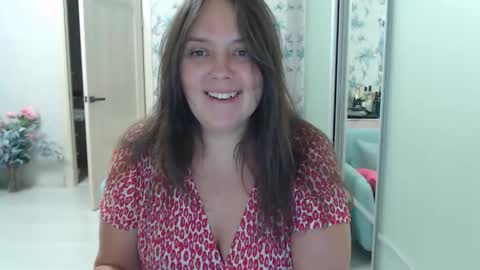 Snapshot of cappuchinno chatting on December 2025 06:13:02 PM cappuchinno online show from December 2025 06:13:02 PM