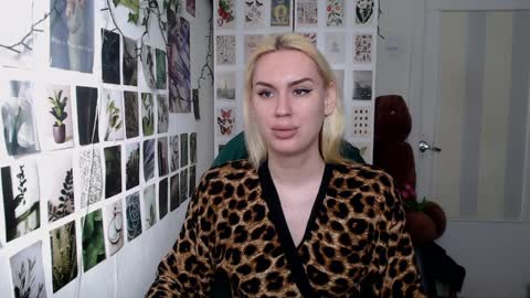 Capricious Scorpio Afa online show from April 2026 01:31:01 PM