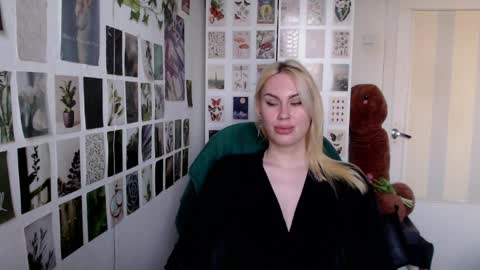 Capricious Scorpio Afa online show from April 2026 04:23:01 PM