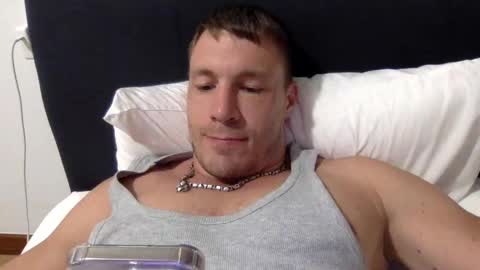 Snapshot of capt_oliver chatting on January 2025 05:23:02 PM follow my twitter online show from January 2025 05:23:02 PM