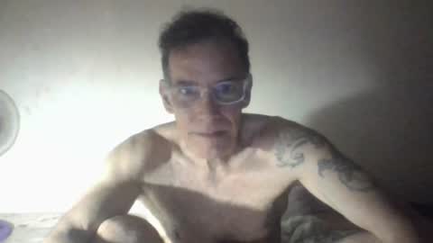 Snapshot of captainfox_ chatting on July 2026 02:05:17 AM captainfox_ online show from July 2026 02:05:17 AM