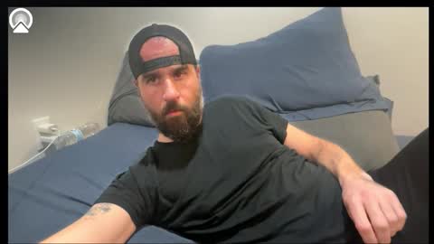 Snapshot of captnblackbeard chatting on January 2026 06:27:01 AM captnblackbeard online show from January 2026 06:27:01 AM