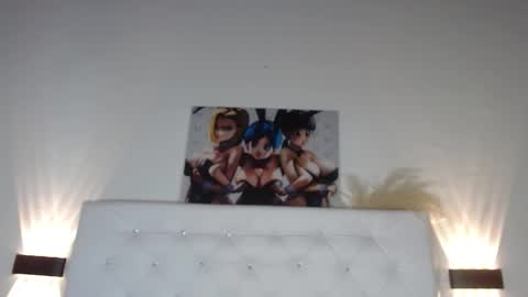 Snapshot of carameloxoxox chatting on October 2025 07:00:01 PM dani online show from October 2025 07:00:01 PM