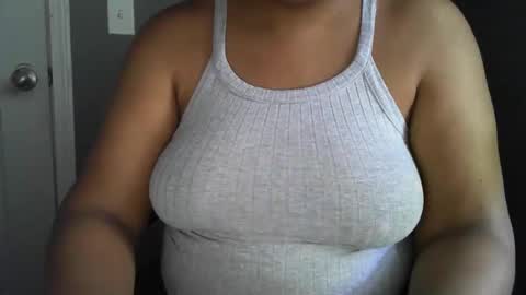 CaramelPoundCake online show from June 2026 10:32:01 PM