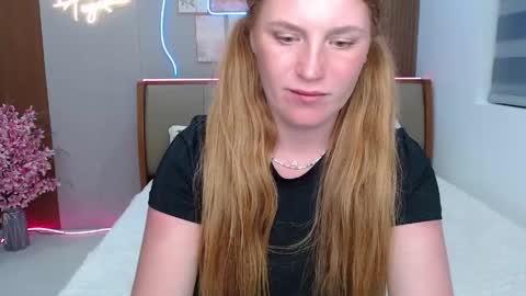 Lana online show from April 2026 01:33:02 PM