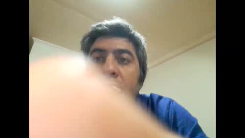 Snapshot of caravibugue chatting on May 2026 10:29:02 PM caravibugue online show from May 2026 10:29:02 PM