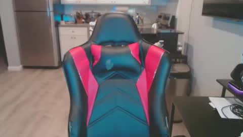 Snapshot of cardi_beans chatting on January 2025 07:04:02 AM cardi_beans online show from January 2025 07:04:02 AM