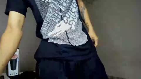 Carlos and Cristian  online show from December 2025 02:50:01 AM