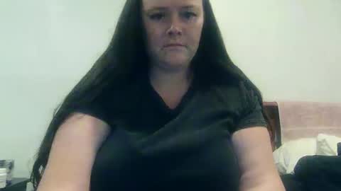 Snapshot of carinabro10 chatting on October 2025 10:45:01 AM carinabro10 online show from October 2025 10:45:01 AM