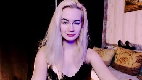 Carin online show from November 2025 05:32:02 AM