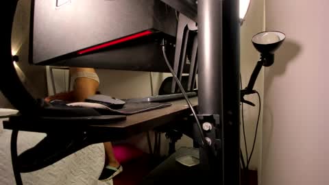 Snapshot of carla_and_robert chatting on January 2025 04:29:01 AM carla and robert online show from January 2025 04:29:01 AM