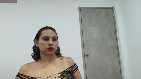 carlaantonellii online show from April 2026 03:51:01 AM