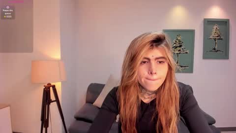 Carla Bunnis online show from December 2025 12:14:01 PM