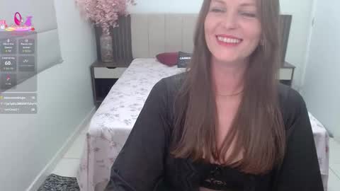 Carla online show from October 2025 12:44:01 AM