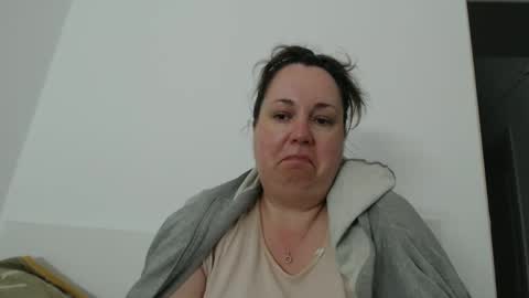 Carlaruth online show from April 2026 03:17:01 AM