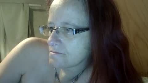 carleeswoman08 online show from April 2026 11:13:02 AM