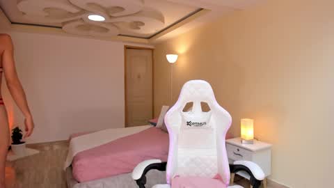 Snapshot of carleewinter chatting on February 2025 01:42:01 AM Alejandra online show from February 2025 01:42:01 AM