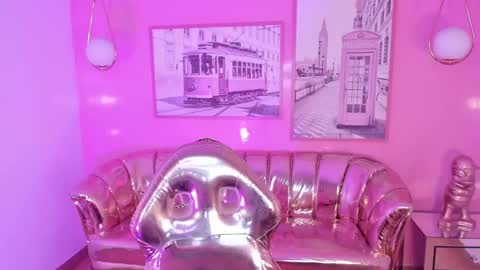 CARLYE   online show from March 2025 02:29:02 PM