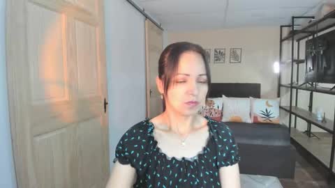 Snapshot of carlin1511 chatting on November 2025 07:27:01 PM carlin1511 online show from November 2025 07:27:01 PM