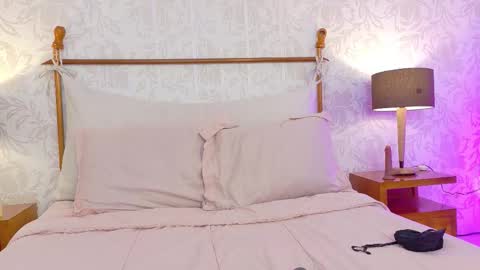 Snapshot of carline_jones chatting on February 2026 11:22:01 AM Carline online show from February 2026 11:22:01 AM