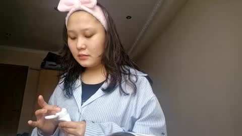 Snapshot of carlinematsuzaki chatting on March 2026 11:28:02 AM Jessie online show from March 2026 11:28:02 AM