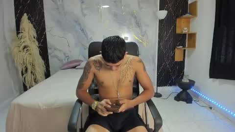 master online show from April 2026 12:21:01 PM