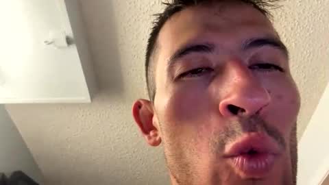 carlocockking online show from April 2026 02:48:01 AM