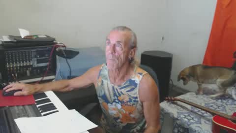 Snapshot of carlos2557 chatting on February 2026 01:56:02 AM carlos online show from February 2026 01:56:02 AM