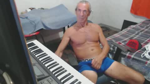 carlos online show from March 2026 05:07:02 AM